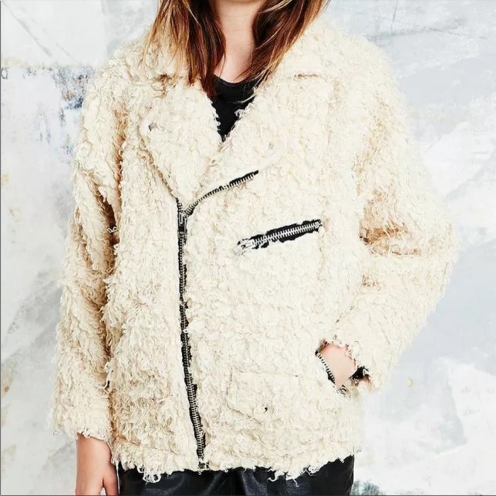 UNIF x Urban Outfitters Motorcycle Oversize Shearling
Jacket Coat
